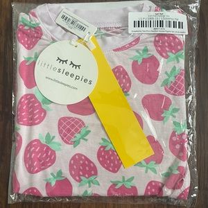 Little Sleepies Strawberry Set